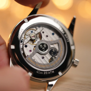 Nomos Club Sport Neomatik 39 movimento