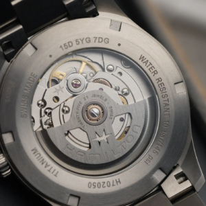 Hamilton Khaki Field Titanium recensione