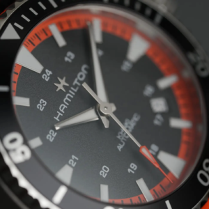 Hamilton Khaki Navy Scuba H82395331