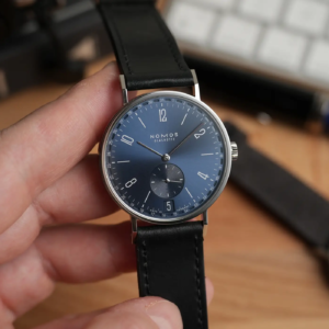 Nomos Tangente 2Date