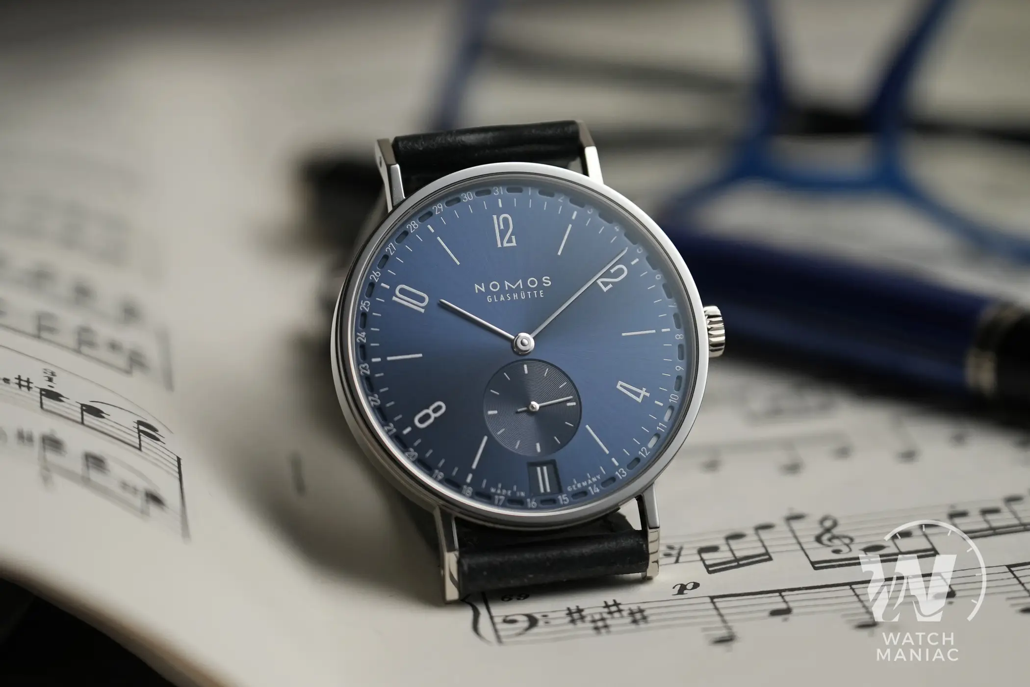 Nomos Tangente 2Date