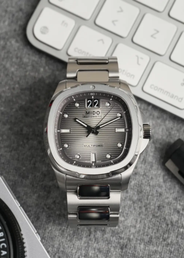 Mido Multifort TV Big Date Titanium